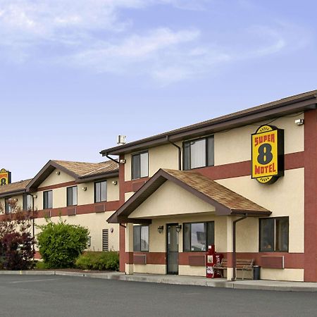 Super 8 By Wyndham Pendleton Motel Екстериор снимка